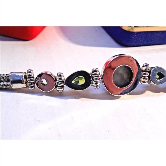 SOLD - Picture 4 of 8